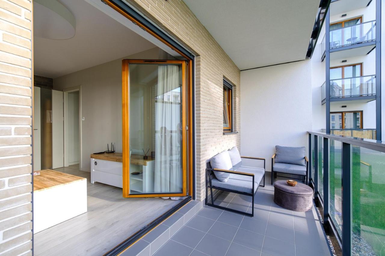 Hello Apartments Zajezdnia Wrzeszcz With Private Parking กดัญสก์ ภายนอก รูปภาพ